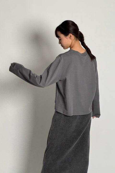 ギザギザ刺繍トレーナー 画像
