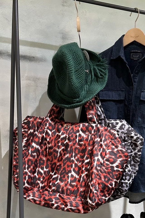 ヒョウ柄ナイロントートbag 画像